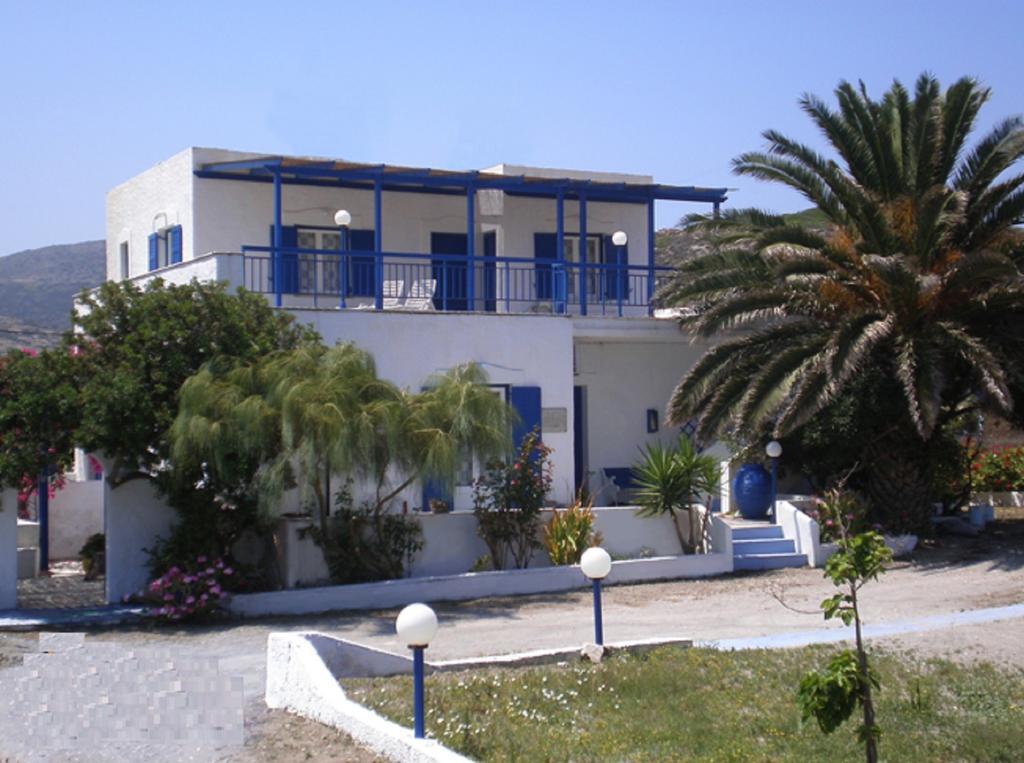 Elena Apartments Pollonia Bagian luar foto