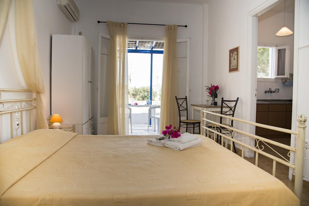 Elena Apartments Pollonia Ruang foto